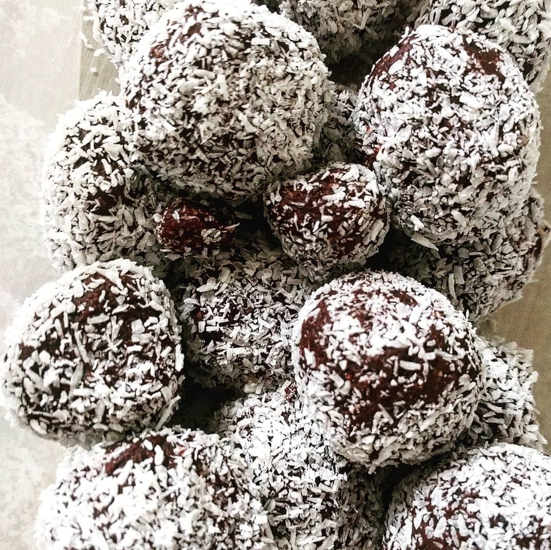 Homemade truffle balls